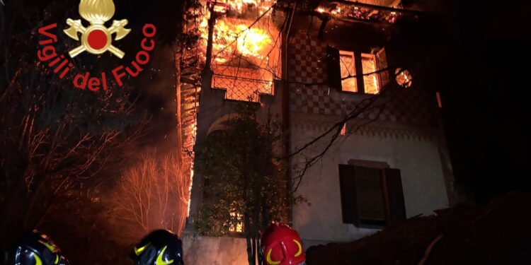 incendio brunate