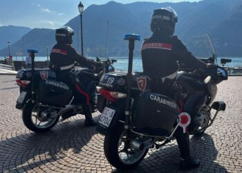 carabinieri in moto