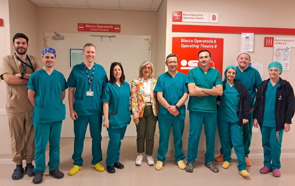 Ospedale Sant’Anna, tumore orbitario: delicato intervento trasmesso in diretta mondiale