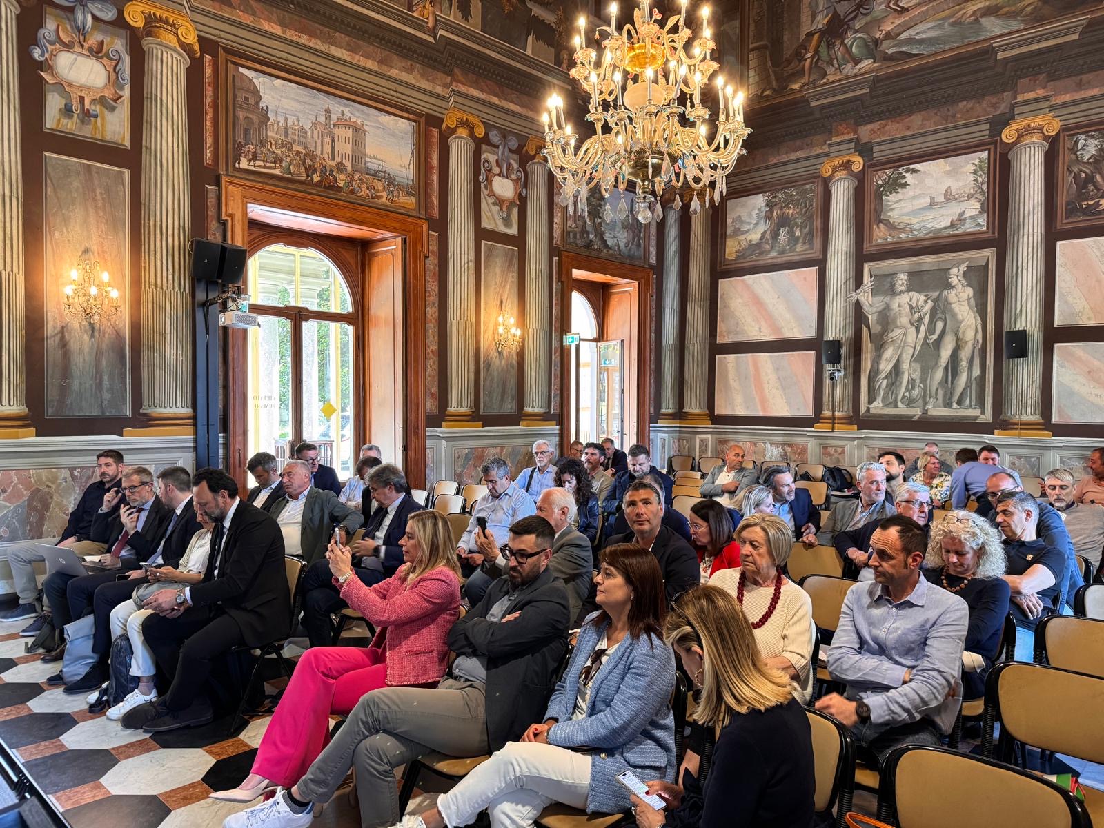 Provincia protagonista della svolta ecologica, nasce la Comunità Energetica Rinnovabile