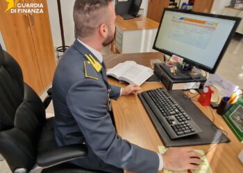 Guardia di finanza, truffa Mariano Comense