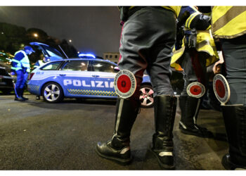 'Indaghi su profilazione razziale