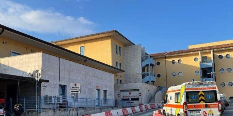 Uomo di 92 anni aggredisce una donna di 83 anni