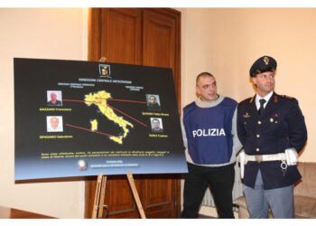 Accolta dal gip richiesta pm Milano
