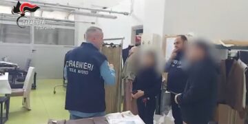 Un arresto dei carabinieri di Milano