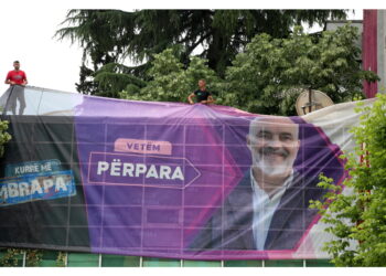 Il premier Rama chiede un quarto mandato