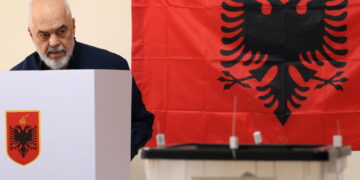 Il partito del premier ottiene oltre il 52% dei voti