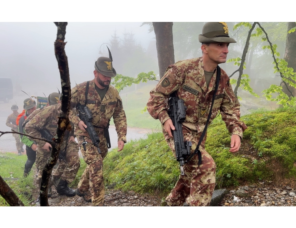 Alpini si addestrano sulle montagne dell’adunata nel Biellese