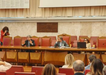 Parodi: "Non giova all'efficienza della giustizia"