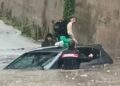 Intervento dei carabinieri e di un passante nel Palermitano