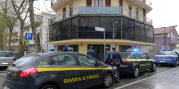 Operazione Gdf e polizia