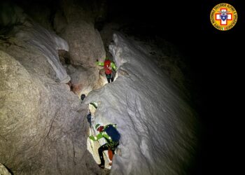 Due escursionisti lanciano allarme alle 23:05 con app Georesq