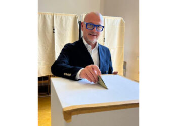 A Merano vantaggio per Kataharina Zeller della Svp