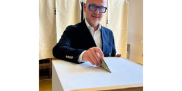 A Merano vantaggio per Kataharina Zeller della Svp