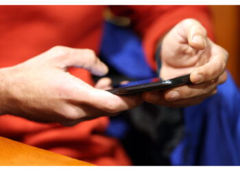 Comparso nella chat di studenti di una scuola superiore veneta