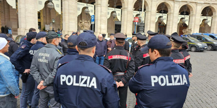 Attesi 20mila contro dl Sicurezza. C'è anche tappa Giro d'Italia