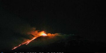 Cenere lavica caduta su Zafferana