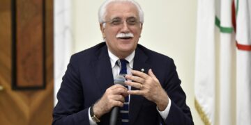 'Vendono prodotti dimagranti a mio nome