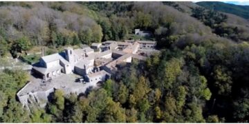 Patriarca fece noviziato in convento di stimmate a San Francesco