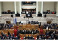 'Stop alla collaborazione militare'