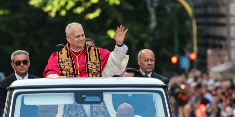 E' stato accolto dal cardinale Rolandas Makirckas