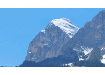 E' lo spettacolare scroscio d'acqua che segna disgelo in quota