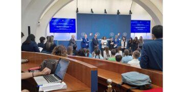 Premiazione concorso scuole; Schillaci 'attenzione a Fentanyl'