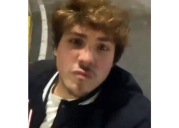 'Vedere che chattava con un altro lo ha sconvolto
