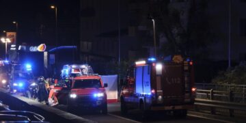 Con lui viaggiava una donna 30enne ricoverata in codice rosso