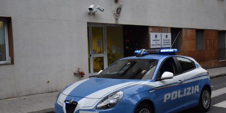 Vittima è 68enne. Pm Caltagirone apre inchiesta