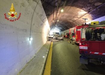 Nell'imperiese in un tratto a doppio senso di marcia