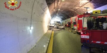 Nell'imperiese in un tratto a doppio senso di marcia