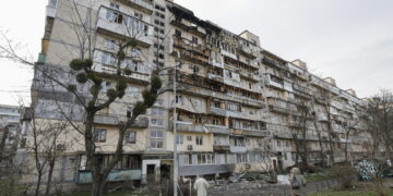 Vasto incendio nella città ucraina