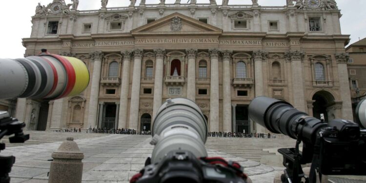 Messaggio a Leone XIV del ministro degli Esteri Araghchi