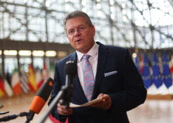 L'annuncio di Sefcovic: 'A pagare saranno le piattaforme'