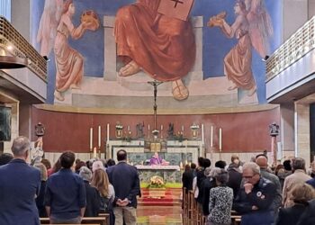 "Preparate una camera da letto in Paradiso per Rosetta e Andrea"