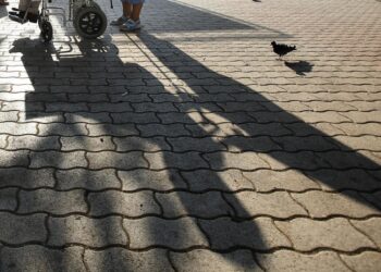 Indagini a Pisa scattate dopo segnalazioni vicini e conoscenti