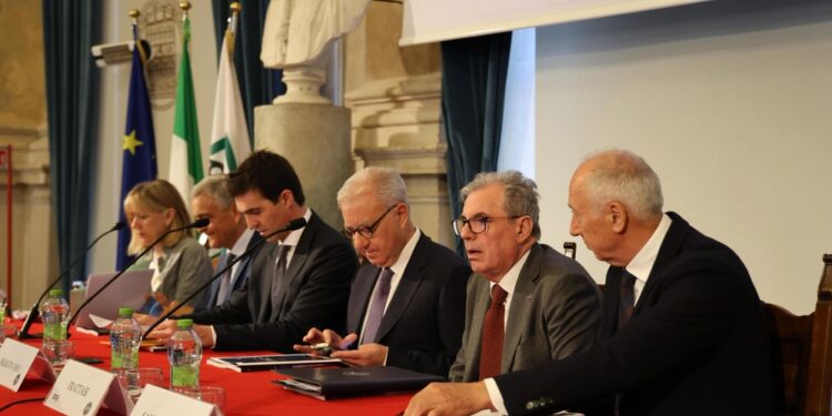 "Su hacker come per corruzione