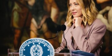 Nella chiamata al presidente Usa con Macron Starmer e Merz