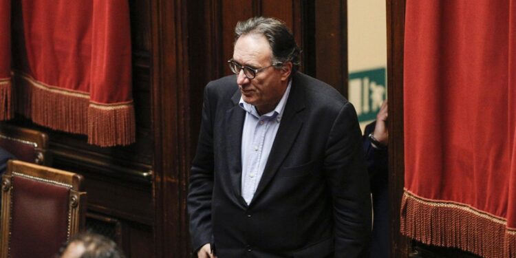 Docente ed esponente politico del Pd. Il cordoglio di Misiani