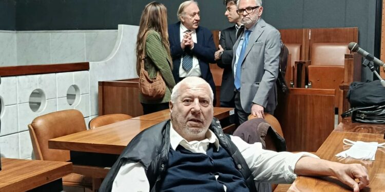 Pm non ha ancora finito di studiare i 34 faldoni di Firenze