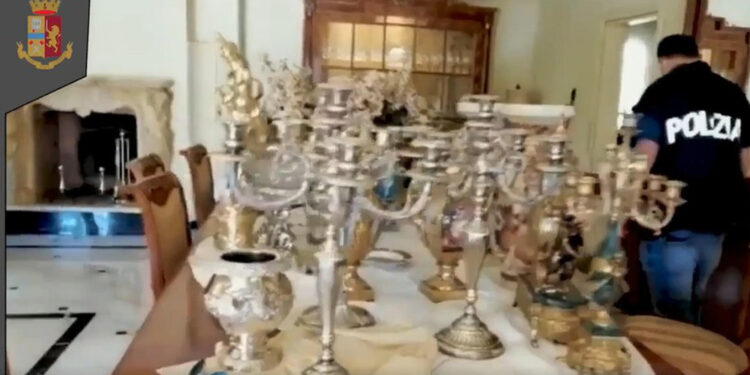Il provvedimento per evitare funerali show come nel 2015