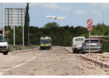 Video del premier israeliano dopo il missile sull'aeroporto