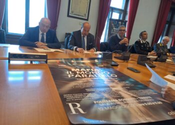 Aperti ai cittadini. Con capo Dia e don Ciotti