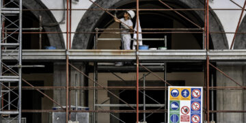 Incidente in cantiere edile nel Ravennate