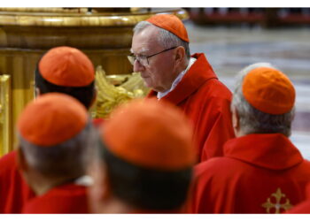 Scommettitori puntano su conclave breve