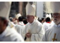 Segretario di Stato conferma allarme per finanze vaticane