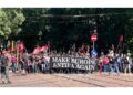 I manifestanti si sono radunati in largo Cairoli