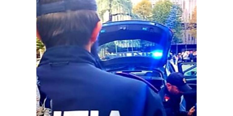 Avrebbe colpito a morte con un cacciavite un latitante