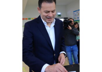Ma non ha la maggioranza assoluta